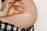 Rybí tuk v těhotenství je výborným zdrojem omega-3 i vitamínu D. Zkusíte ho?